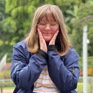 Meet your Posher, Nicola